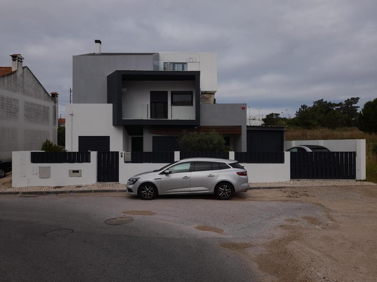 Open Home - Lisbon/Almada Exterior foto